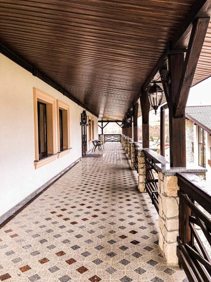 Hotel Complex Dvir Kniazhoiy Korony Slavsko Exterior foto