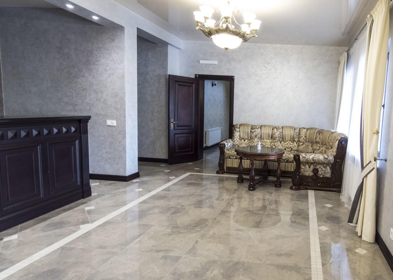 Hotel Complex Dvir Kniazhoiy Korony Slavsko Exterior foto