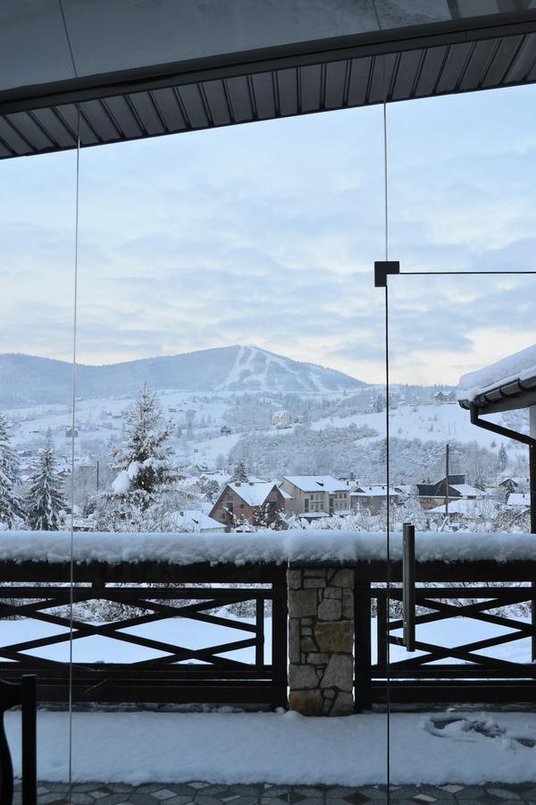 Hotel Complex Dvir Kniazhoiy Korony Slavsko Exterior foto