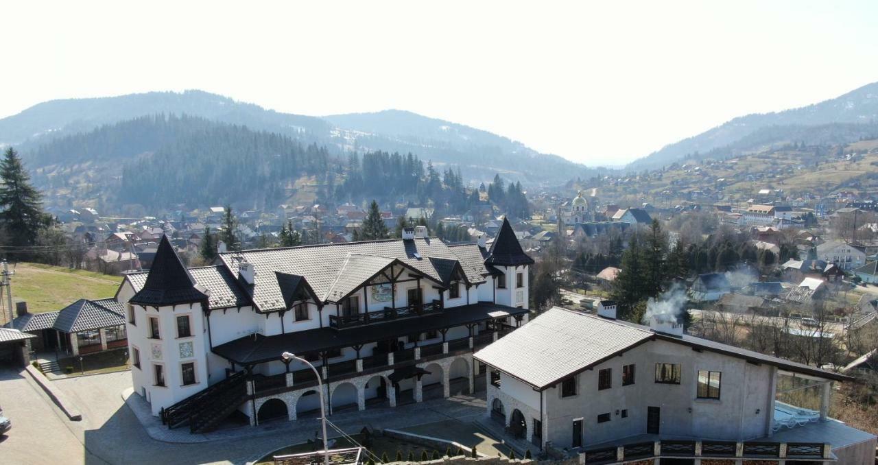 Hotel Complex Dvir Kniazhoiy Korony Slavsko Exterior foto