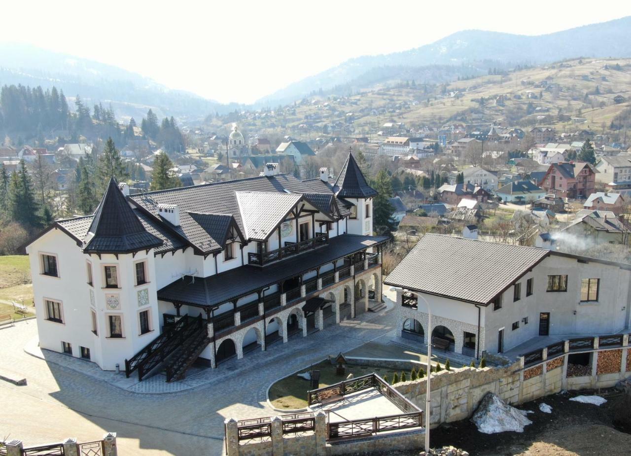 Hotel Complex Dvir Kniazhoiy Korony Slavsko Exterior foto